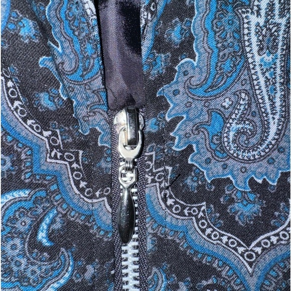 Harve’ Bernard Petites Vintage Black & Blue full zip front jacket w/ hip pockets - Picture 4 of 8